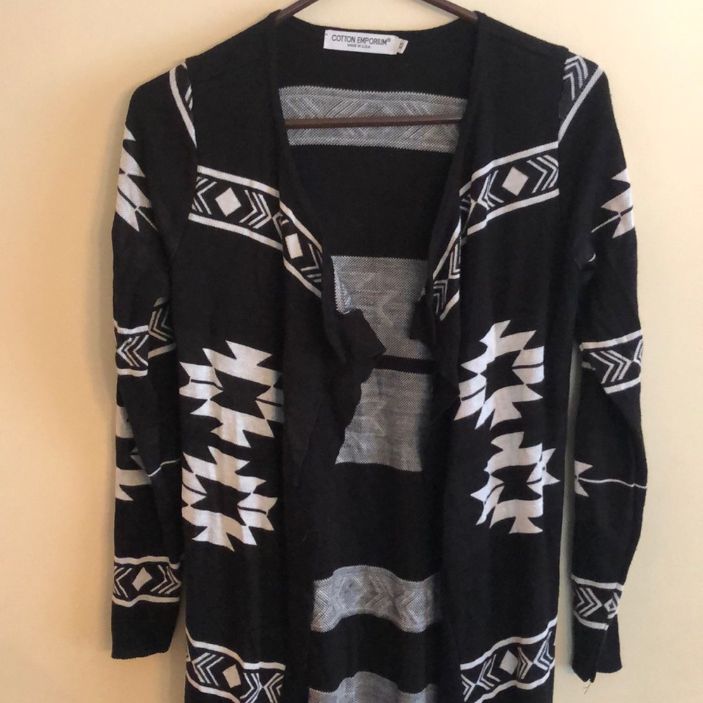 Long Cardigan - Picture 2 of 3